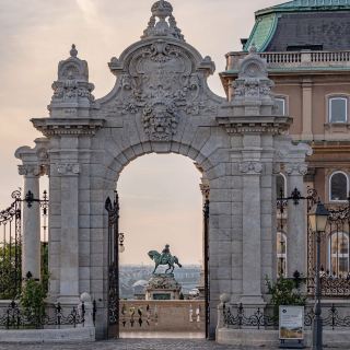 City of Thermal Baths, Stunning Architectures 