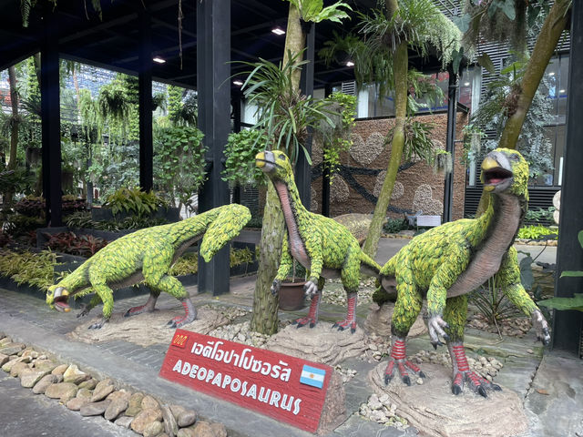 ไปดูไดโนเสาร์ที่พัทยา สวนนงนุช