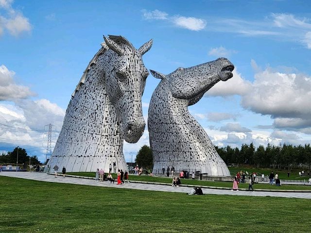 The Kelpies in Falkirk : A fusion of history, art and nature.