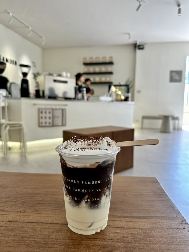 คาเฟ่ pet friendly🐶 CNX