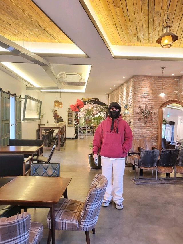 특별한 베이커리가 있는 태안 대형카페