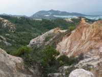 Hong Kong’s Hidden Grand Canyon: A Geological Marvel Beyond the Cityscape