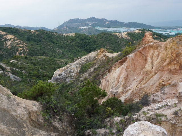 Hong Kong’s Hidden Grand Canyon: A Geological Marvel Beyond the Cityscape