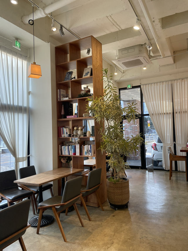 벤틀리 커피🤍 아늑한 카페 🤎☕️📚