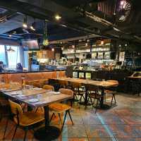 oyster station