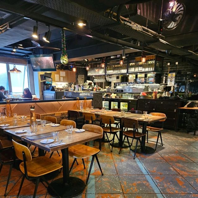 oyster station
