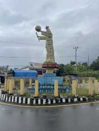 The Jesus Roundabout in Ruteng: So Nice, I Drove It Twice ⛪🚗