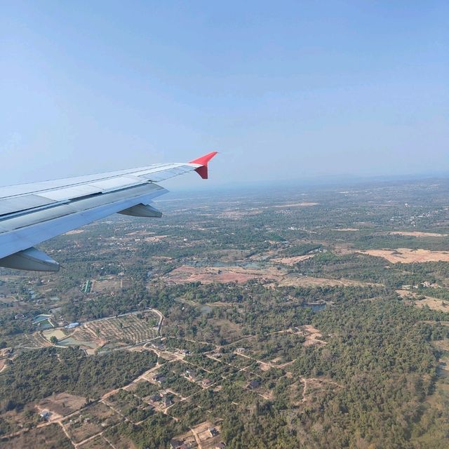 A Whirlwind Introduction to Laos: From Airport Ease to Vang Vieng Vibrance