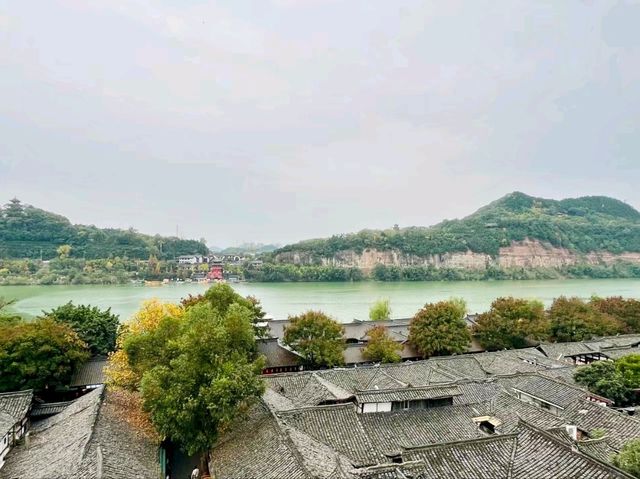 Huaguang Tower: A Panoramic View