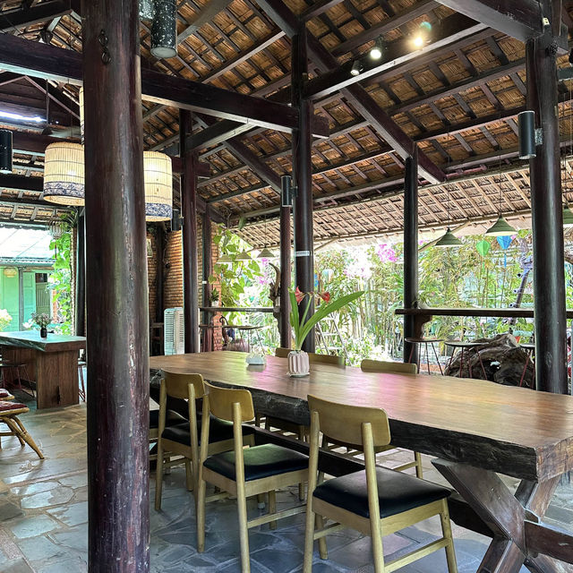 【ホイアン】🇻🇳 Sound Of Silence Coffee Shop