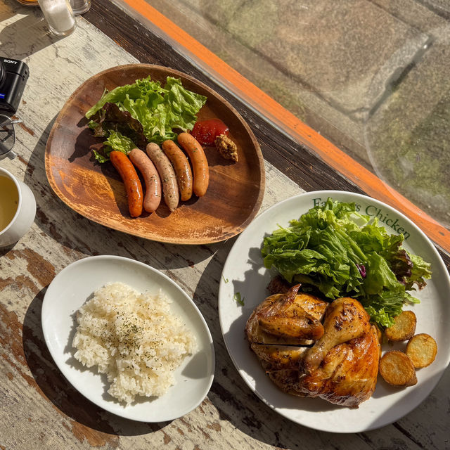 ร้านไก่อบริมทะเลสุดชิล #คามาคุระ 🏝️🌊🇯🇵