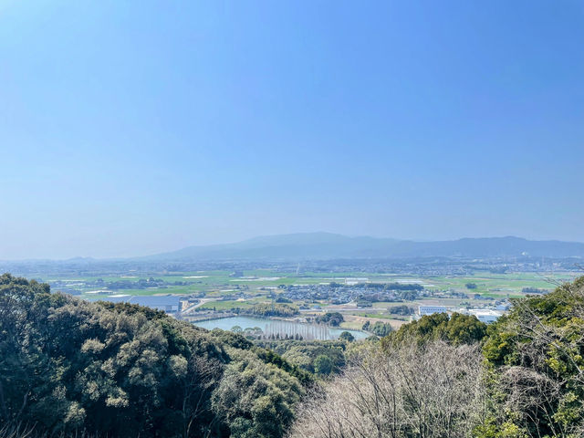 福岡県小郡市にある花立山