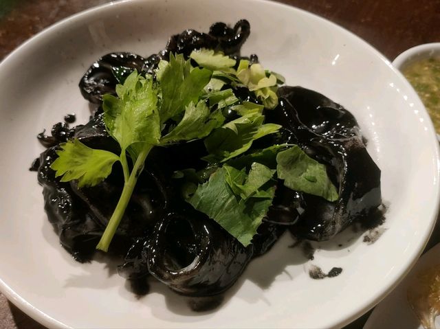 ร้านดังเป็นกระแส อาหารทะเลสด ย่านเลียบด่วน