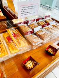 【神奈川県/鎌倉　年間50万人が訪れる漬物専門店は味見ができる！】