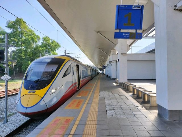タイから国際夜行列車でマレーシアへ〜