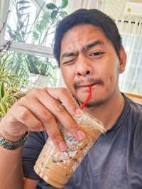 คาเฟลับฟิวเขาใหญ่ ARTISAN HOUSE