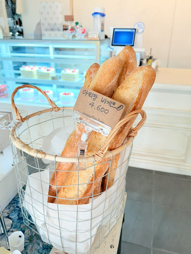 Bakery pain room 추천!!