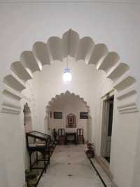 #拉克西米維拉斯皇宮飯店（Laxmi Vilas Palace）印度巴拉特普爾