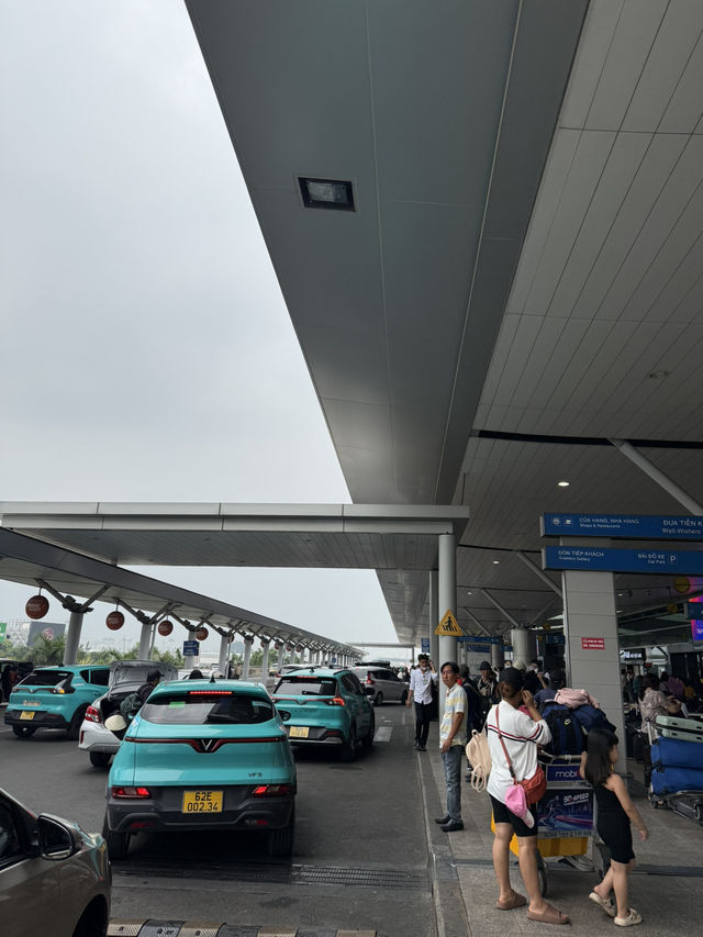 호치민 떤선녓국제공항
