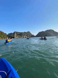 🚣‍♂️🌿 Into the Wild: My Adventure Cruise in Halong Bay! 🌿🚣‍♂️