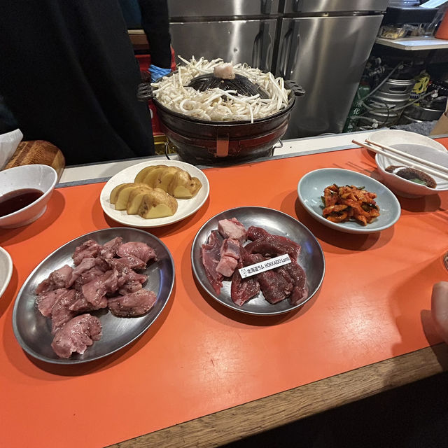 札幌グルメ4選✨【ジンギスカン,回転寿司,カニ,スープカレー】