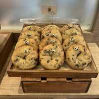【🇰🇷：東大門】朝から営業！クロワッサンベーグル🥯