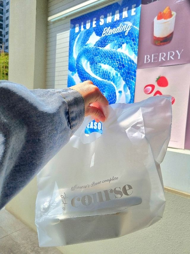 서면 대형카페, 오프커스 베이커리 카페🍞