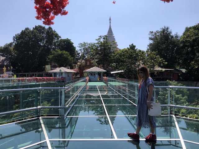 🛕寺院の山頂にガラス張りの絶景❣️🥰