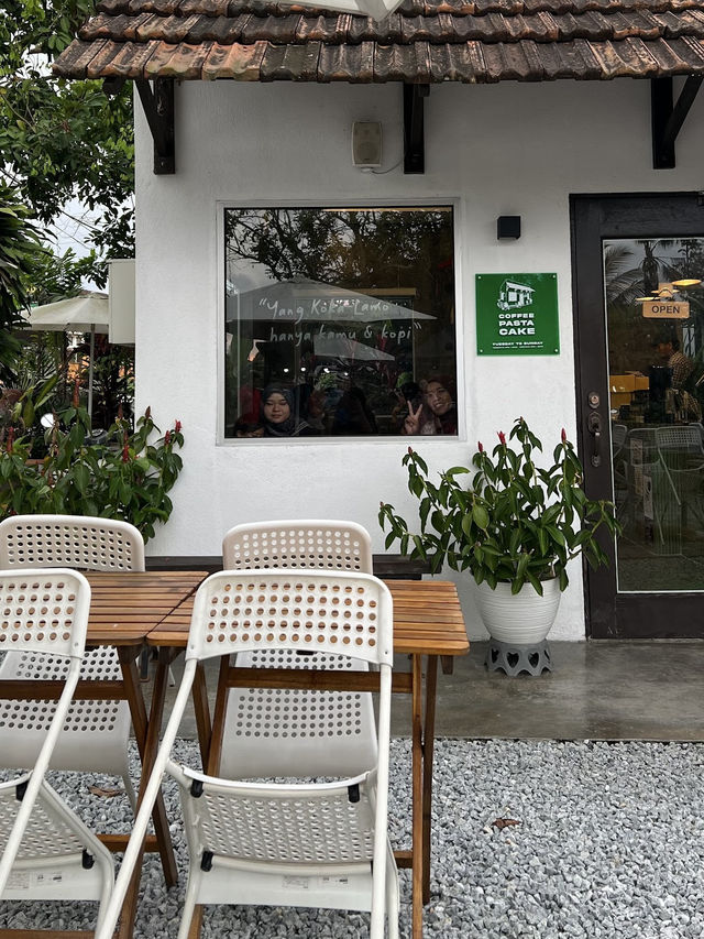 Relaxing Brews at Kokalamo Kafe, Sepang