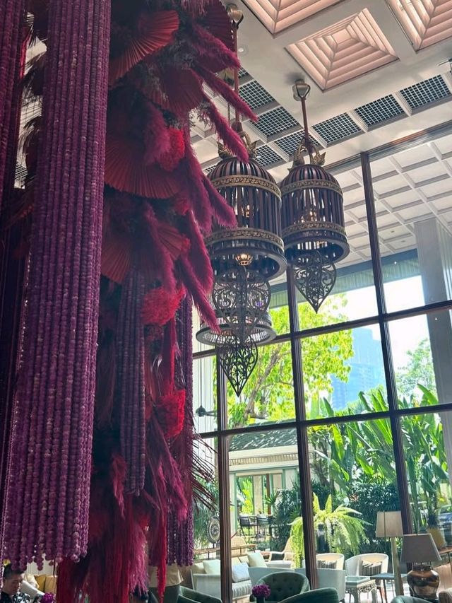 🌟 Royal Riverside Retreat: Mandarin Oriental Bangkok  🏨🌊