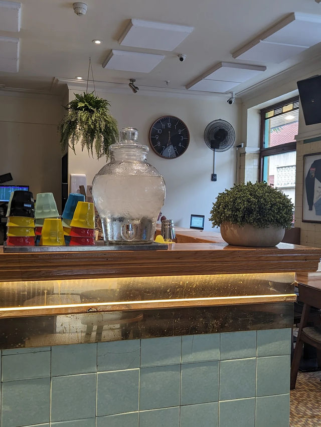 Alfred hotel