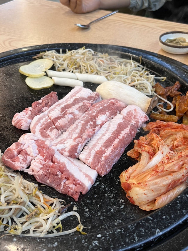 불쇼를 즐기는 특별한 삼겹살 🔥