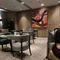 環亞機場貴賓室頭等艙 (Plaza Premium First)