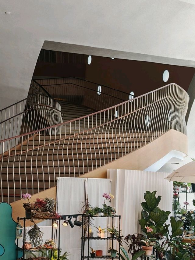 Discover the Architectural Marvel: Taichung National Theater (台中国家歌剧院)