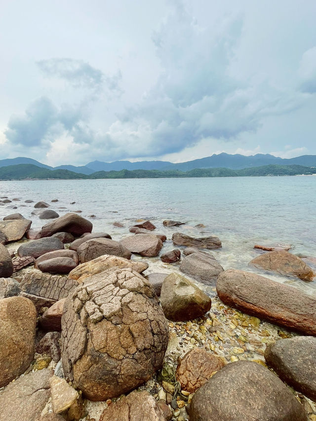 A scenic and best place for relaxing in Sharp Island, Sai Kung 