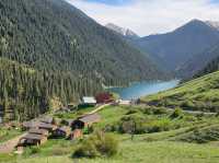 สำรวจสถาปัตยกรรมและธรรมชาติ 2 เมือง Almaty-Astana