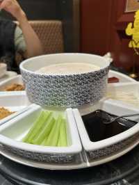 金光華港人必食片皮鴨！