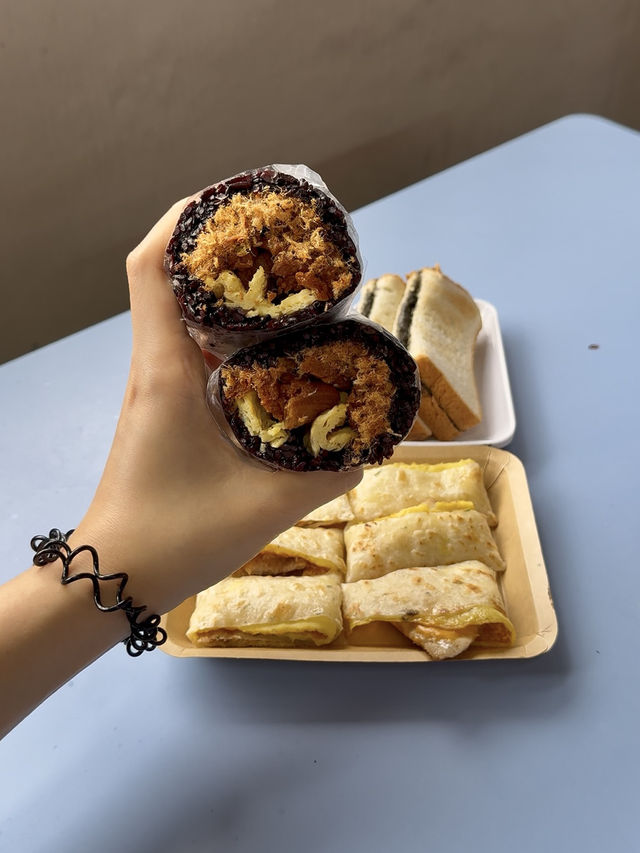 Our Morning Picks from Chinatown Complex