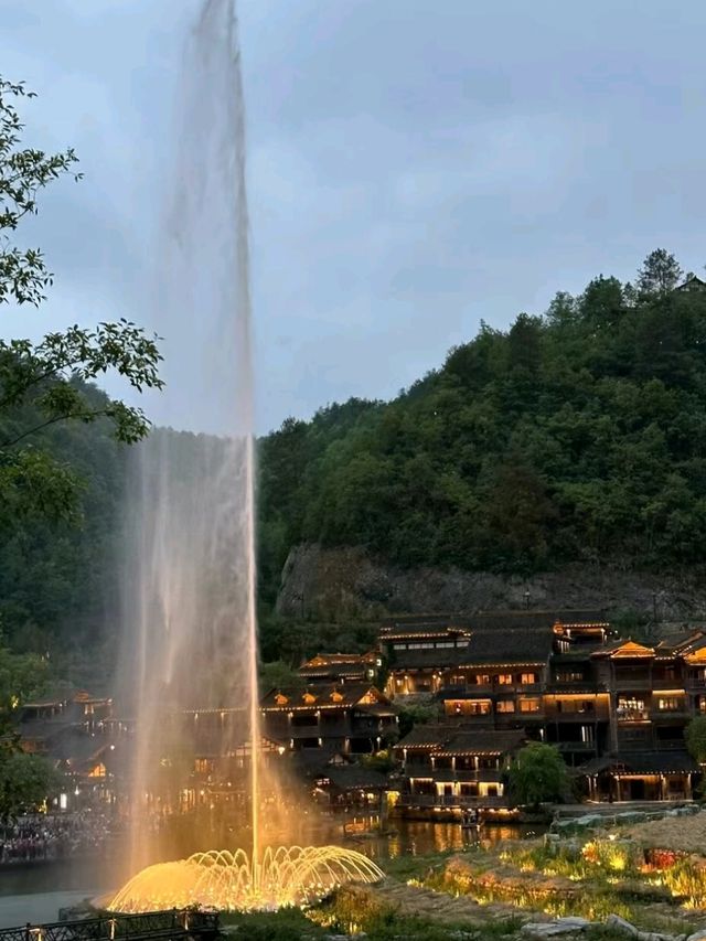 Wujiangzhai by Night: A Dreamscape of Lanterns and Water
