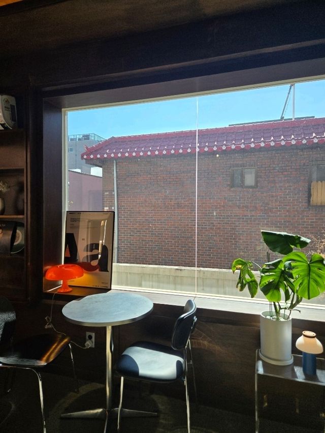 시원하가게 서울 홍대에서 여름여행 하는법! ' 아벨롭(Avelop) 카페 ' ☕️