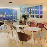 Riverain Cafe