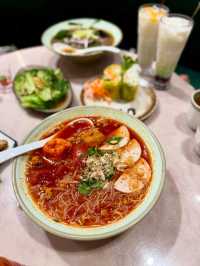 啟德體育園一間親民的越南菜🍜，性價比十分之高😍！