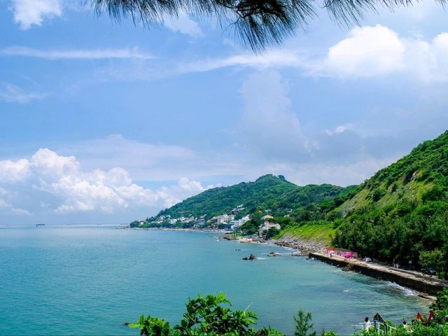 “Chỉ cần một ngày ở Vũng Tàu, là đủ để thấy lòng nhẹ tênh…”