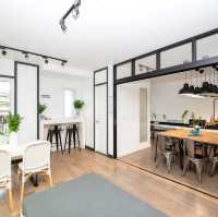 Blu Monkey Bed & Breakfast Phuket ภูเก็ต