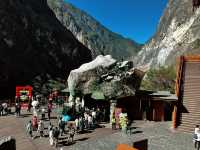 Breathtaking Beauty at Tiger Leaping Gorge