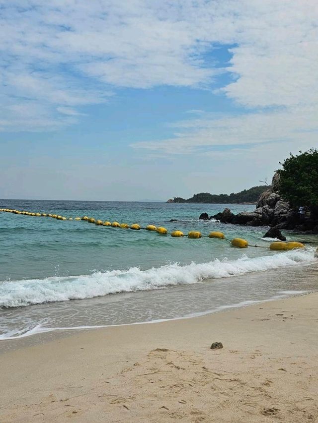 รีวิว หาดตายาย เกาะล้าน 🌊🏝