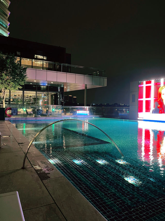 The St. Regis Kuala Lumpur & Residences: A Grand Summer Escape in Opulence 