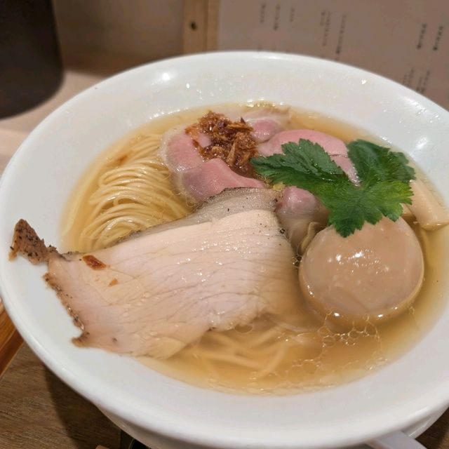 🇯🇵大阪「なにわ麵次郎」來一碗米其林必比登拉麵啦！
