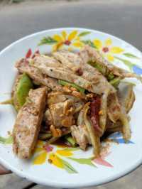 ป้าอ้อม ขั่วหมี่โคราช อร่อยจริงๆไม่ผิดหวัง