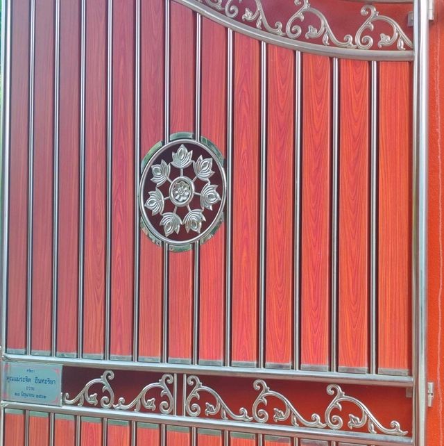 พาไหว้พระที่วัดหมื่นตูมจังหวัดเชียงใหม่